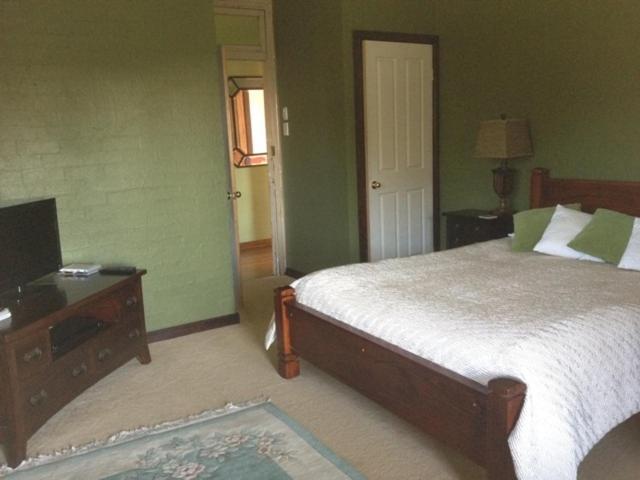 Greengate Bed And Breakfast Робертсон Экстерьер фото
